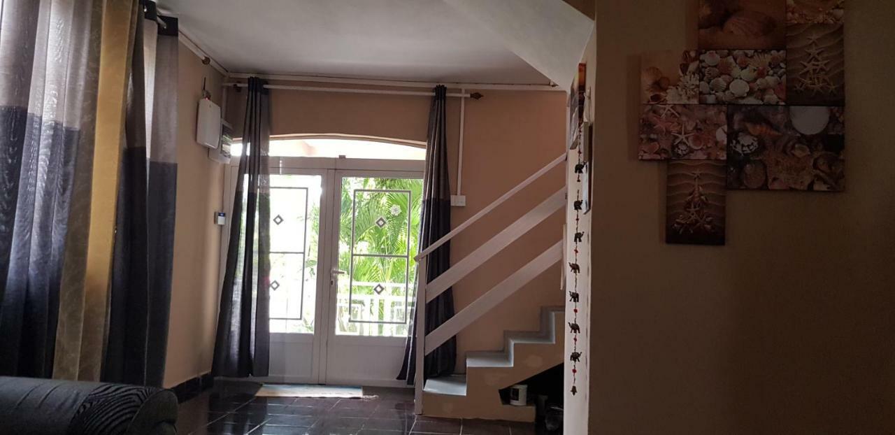 La Casa Mia Guesthouse La Gaulette Extérieur photo